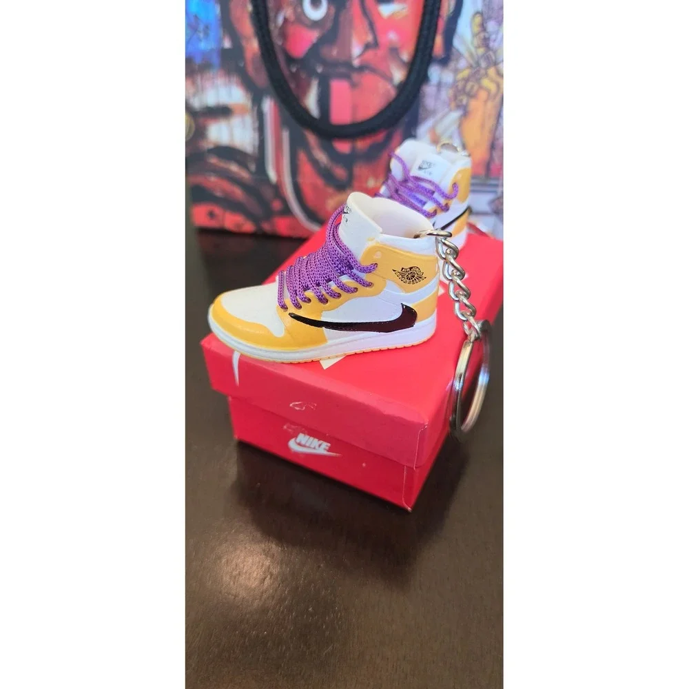 Nike Air Jordan 1 Sneaker Keychain Set